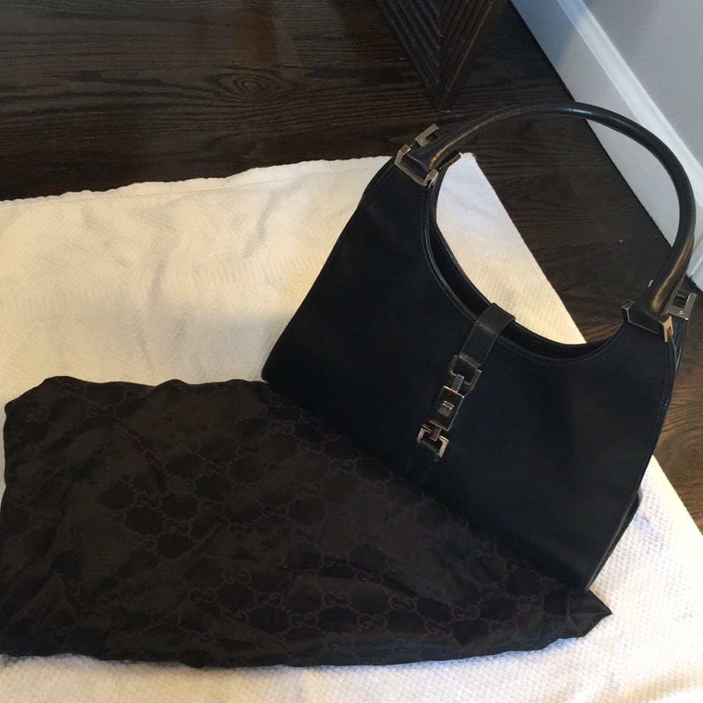 Women’s Gucci black handbag